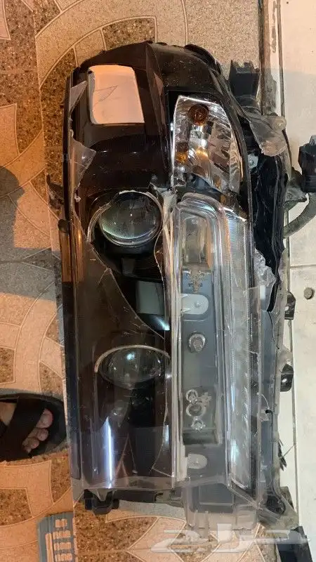 عدسات ليزر عدسات كيو فايف عدسات هلا انوار زنون محولات لمبات 38