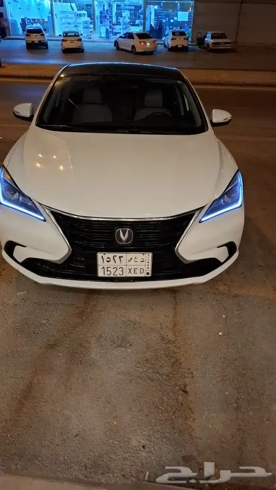 عدسات ليزر عدسات كيو فايف عدسات هلا انوار زنون محولات لمبات 27