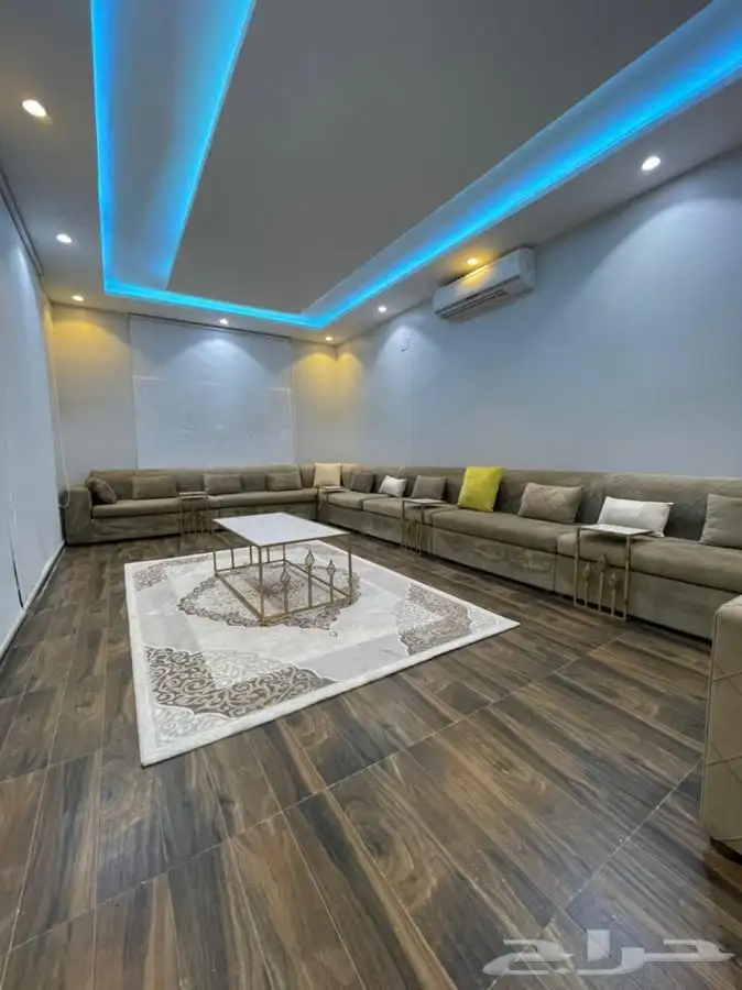 شاليه لا يجار 8