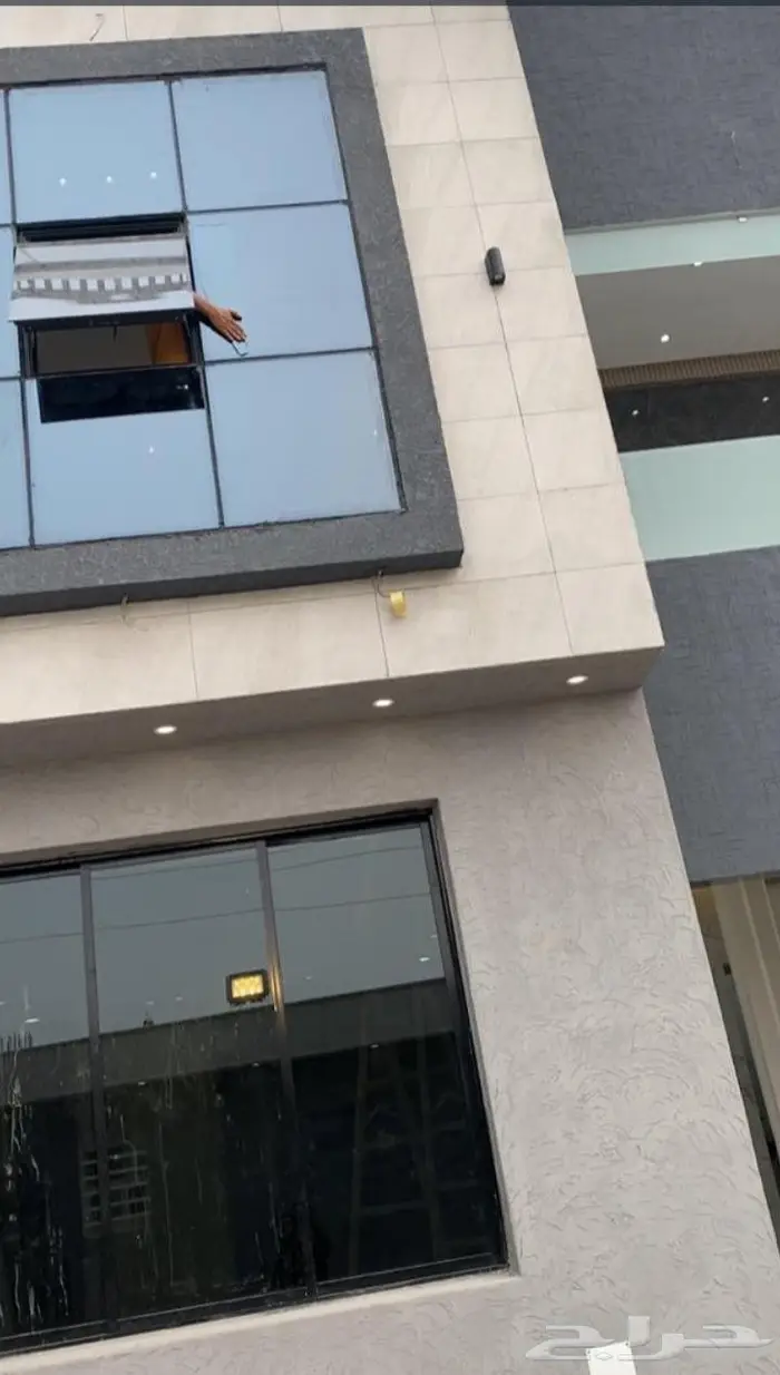 زجاج سكريت محايل عسير 17