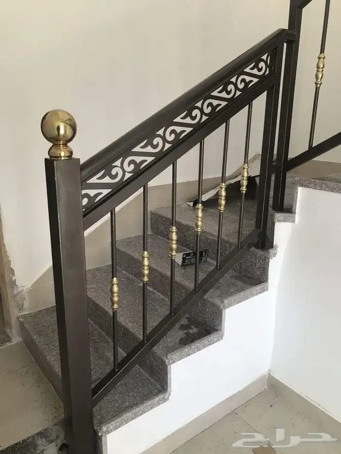 حدادة .المنيوم . استيل . الاحساء الصناعية 62
