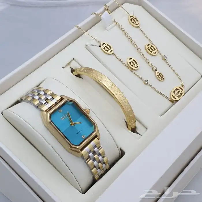 طقم نسائي فاخر 0