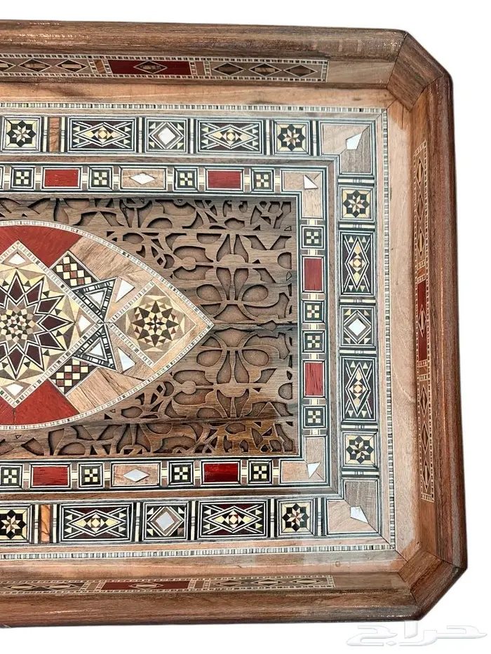 تصفية صواني موزاييك فاخرة جدا مطعم صدف 3