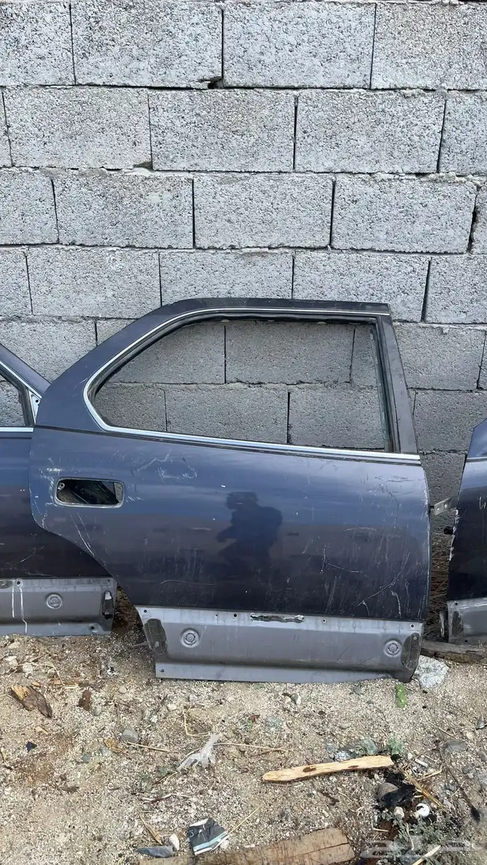بيبان لكزس 1