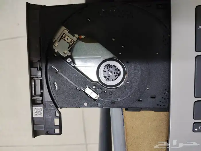لابتوب LENOVO مستعمل للبيع 1