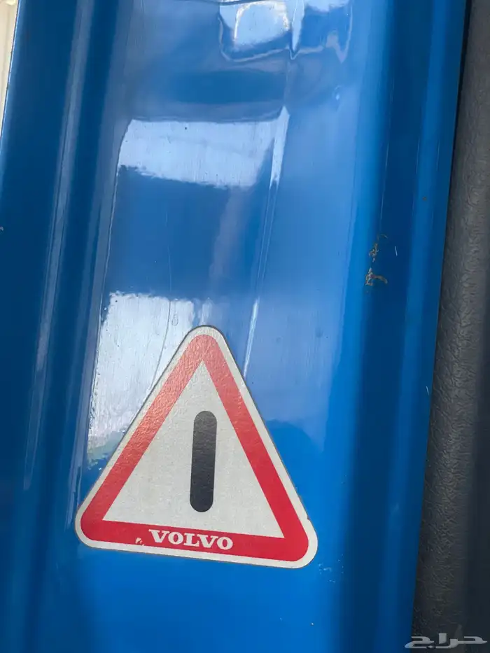 للبيع راس تريلة فولفو 2005 نظيف 6