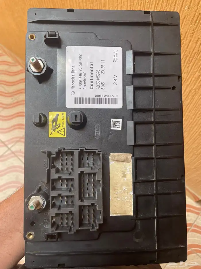 قطع غيار مارسيدس اكتروس ومان واتيكو جميع القطع عليها ضمان 22