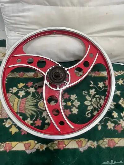 للبيع جنوط مراوح احمر 2