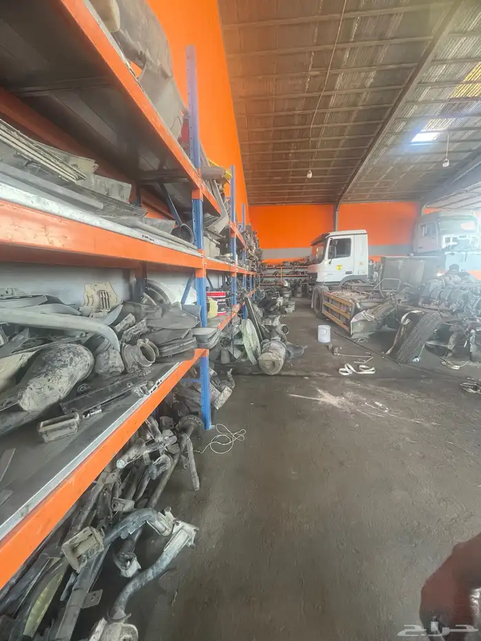 قطع غيار مارسيدس اكتروس ومان واتيكو جميع القطع عليها ضمان 1