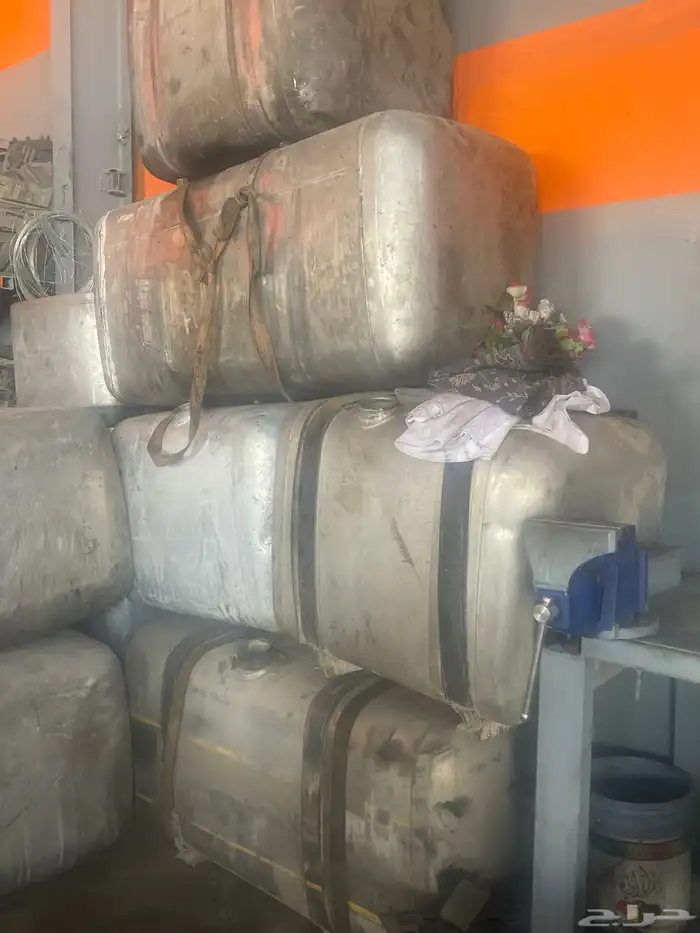 قطع غيار مارسيدس اكتروس ومان واتيكو جميع القطع عليها ضمان 6