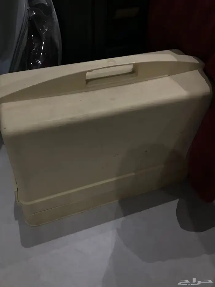 ماكينة خياطة 0