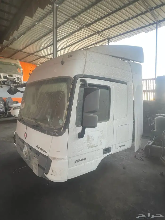 قطع غيار مارسيدس اكتروس ومان واتيكو جميع القطع عليها ضمان 13