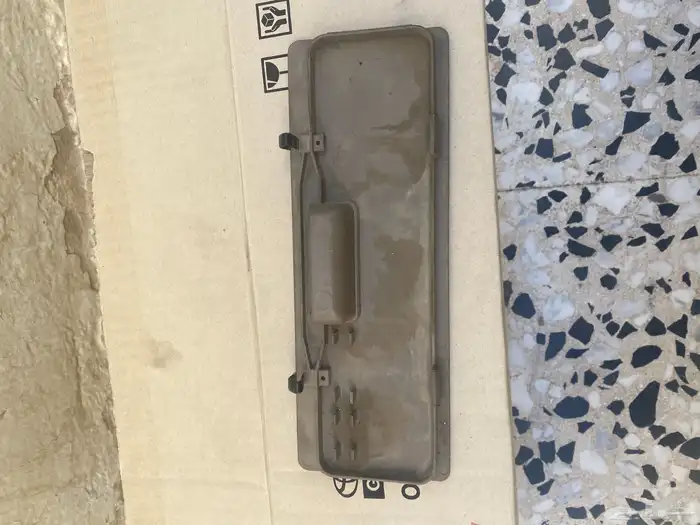 غطاء او ديكور فيوزات صالون 2