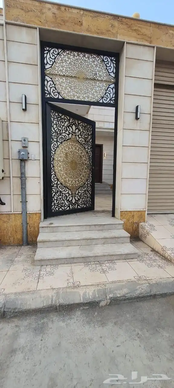 فيلا إيجار دور وملحق بحي الكوثر الحمدانية 9