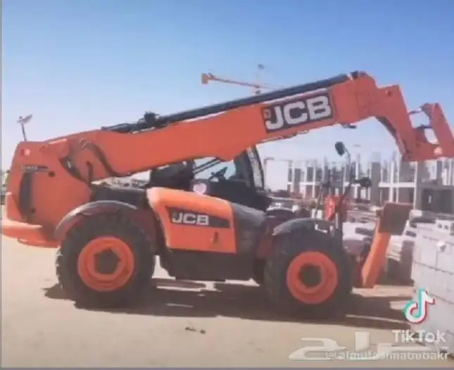 رافعة رمل للايجار تليهندلر للايجار   Telehandler 17 m for re 4