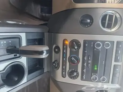 فورد اكسبديشن 2008 دبل طويل نظيف 5