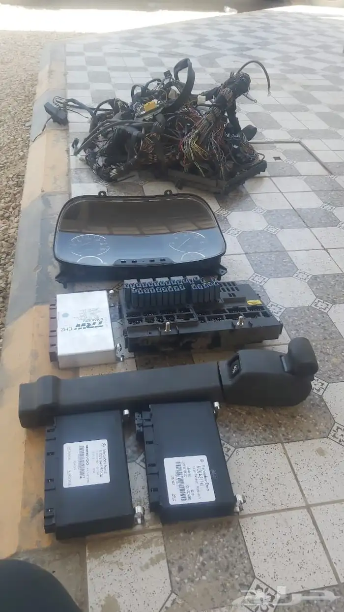 قطع غيار مارسيدس اكتروس ومان واتيكو جميع القطع عليها ضمان 24