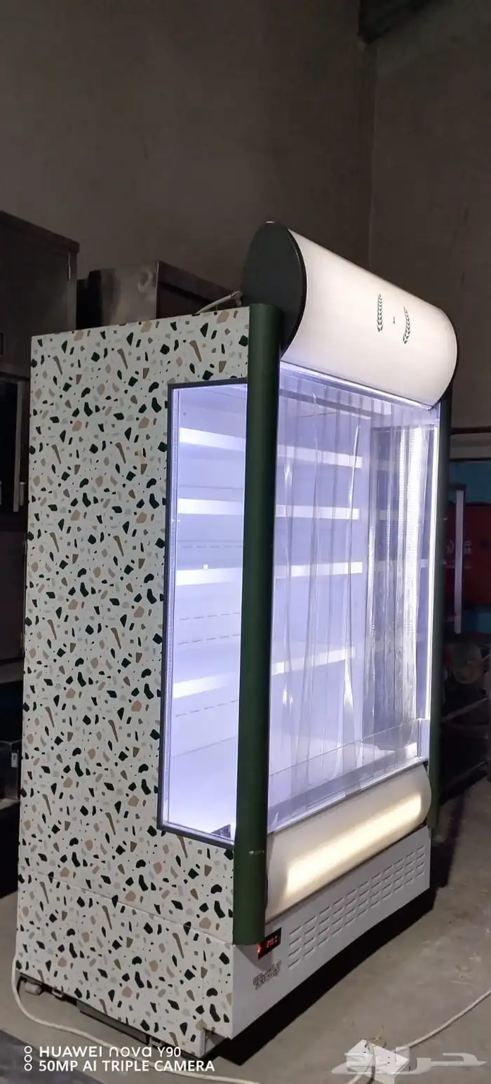 معدات مطعم شبه جديد ة 3