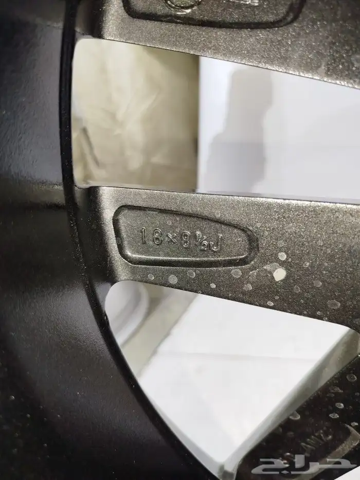 جنوط لكزس is مقاس 18 اصلي وكالة موديل 2017 6