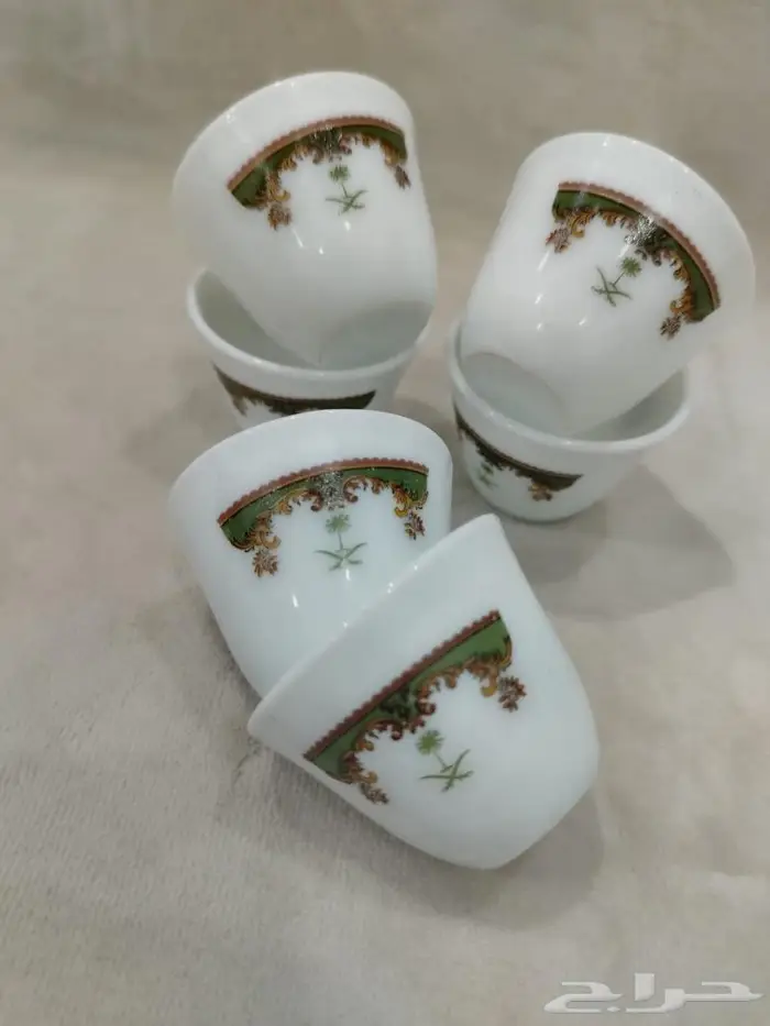 منوعات أواني و تحف 80