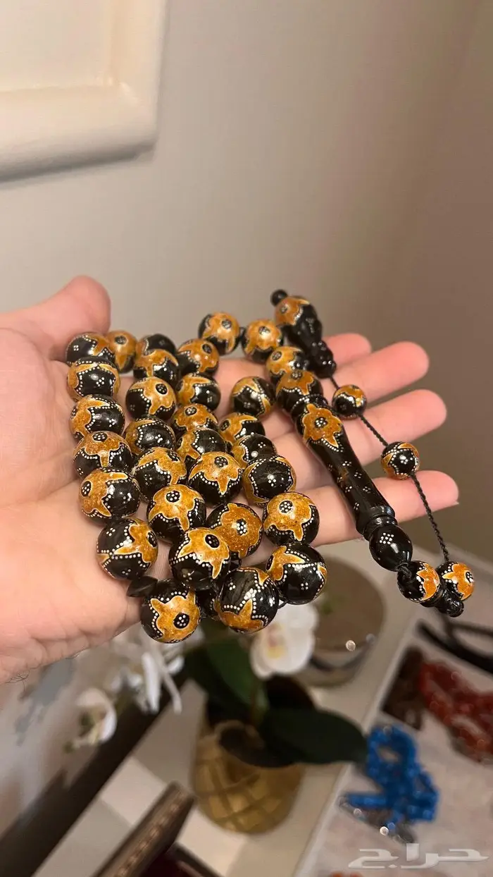 يسر حجازي طبيعي بالكهرمان 3