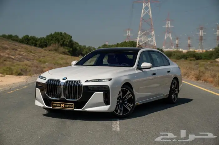الدفعة الأولى من BMW الفئة السابعة 735i موديل 2026 0