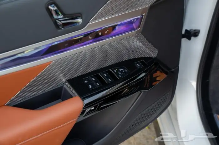 الدفعة الأولى من BMW الفئة السابعة 735i موديل 2026 14