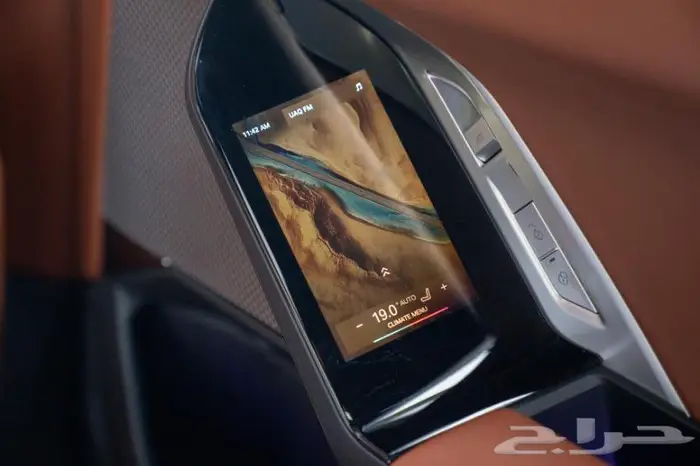 الدفعة الأولى من BMW الفئة السابعة 735i موديل 2026 16