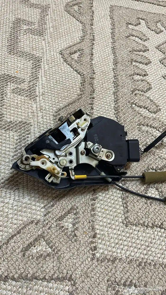 قطع لكزس 430 LS وكاله مستعملة نظيفه 6