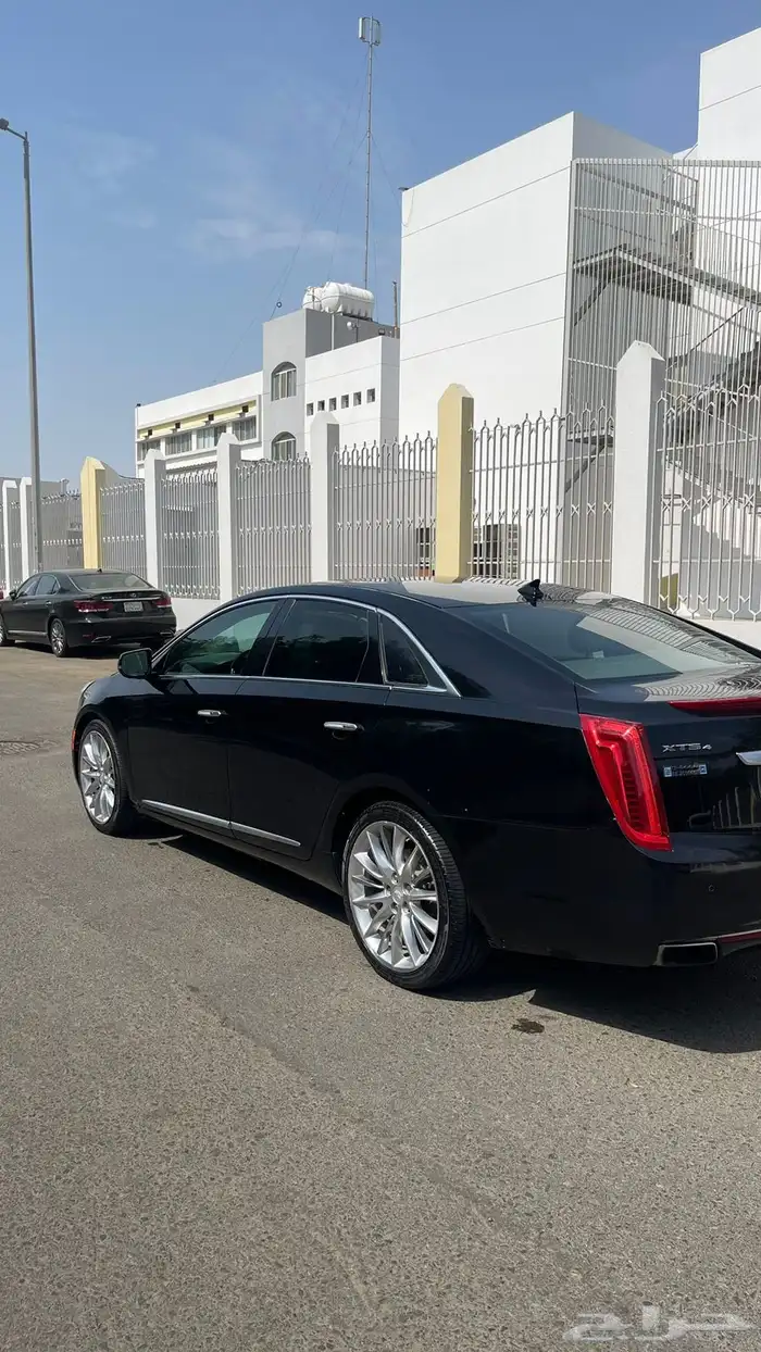 كاديلاك XTS 2016. V 4