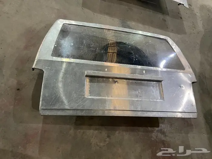 للبيع كبوت وشنطه خلفية صاج جيب شروكي 2001 4