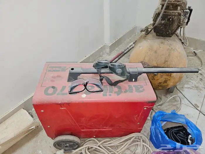 مواطير هواء أيطالي ) مكاين لحام 0