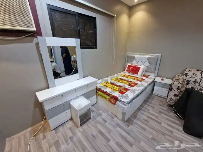 غرف نوم متينه من الخشب الخالص التفاصيل على الموقع 6