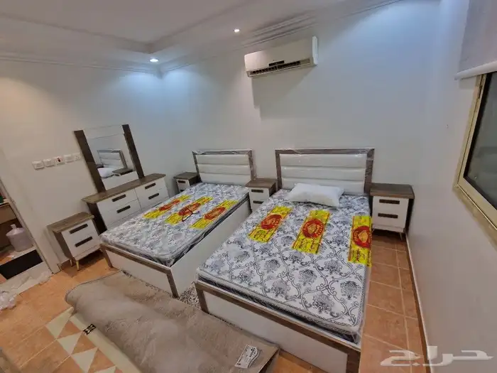 غرف نوم متينه من الخشب الخالص التفاصيل على الموقع 8