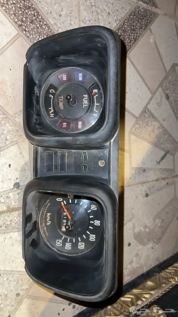 عداد هايلكس قديمه 0