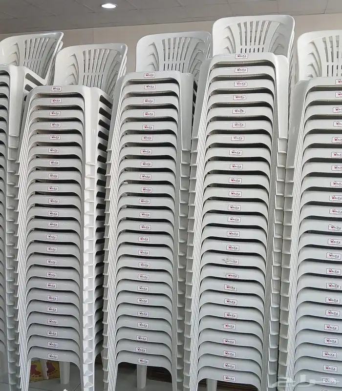 كراسي بلاستيك 0