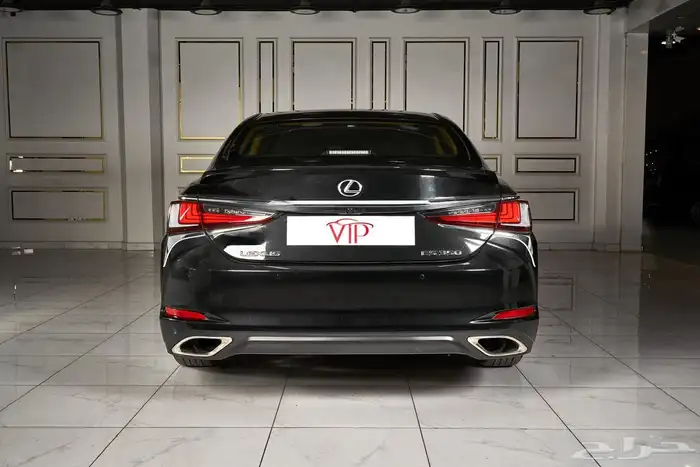 لكزس ايجار 18