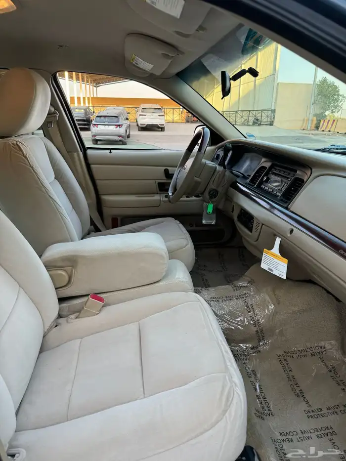 فورد فكتوريا سعودي 30