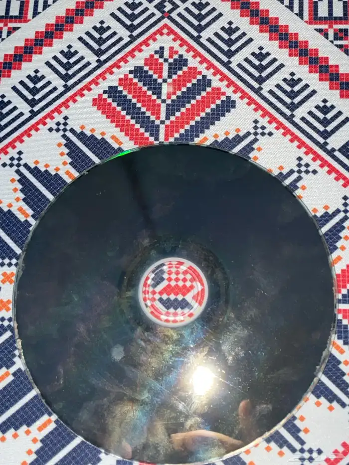 شريط قراند سوني 4 نظيف ويشتغل ماعليه ضمان و ضايعه كرتونته 2
