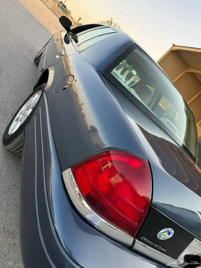 فورد فكتوريا سعودي 18