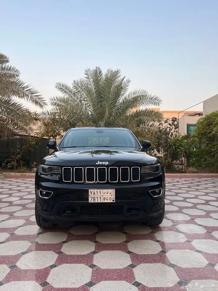 للبيع جراند شروكي 2019 لاريدو (مالك أول) (( تم البيييع)) 1