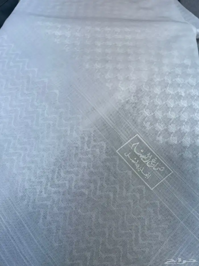 شماغ ابيض خليه البسام 2