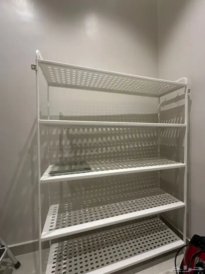 رفوف تخزين من ايكيا 0