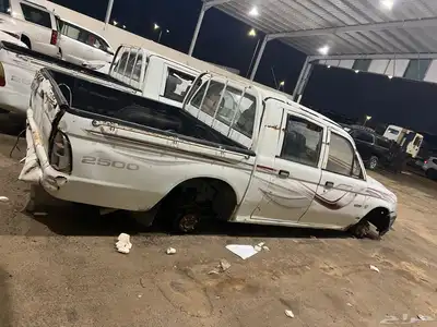 للبيع مستبيشي كامل او قطع غيار تشليح 2