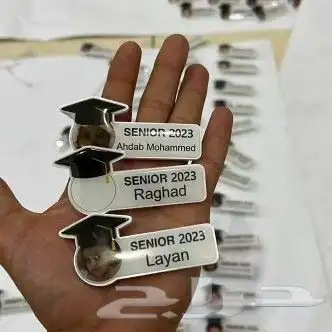 طباعة بروشات معدن بروش تخرج بروشات شركات بروش اكرليك احتفالا 4