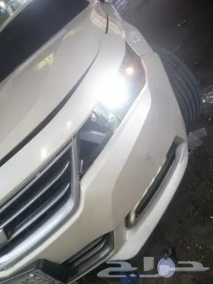 انوا. زنون عدسات محولات لمبات شمعات اسطبات ليد نهاري زنون لم 18