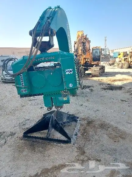 زراعت جسور حديديه برج راشد خليفه ابو عينين 7