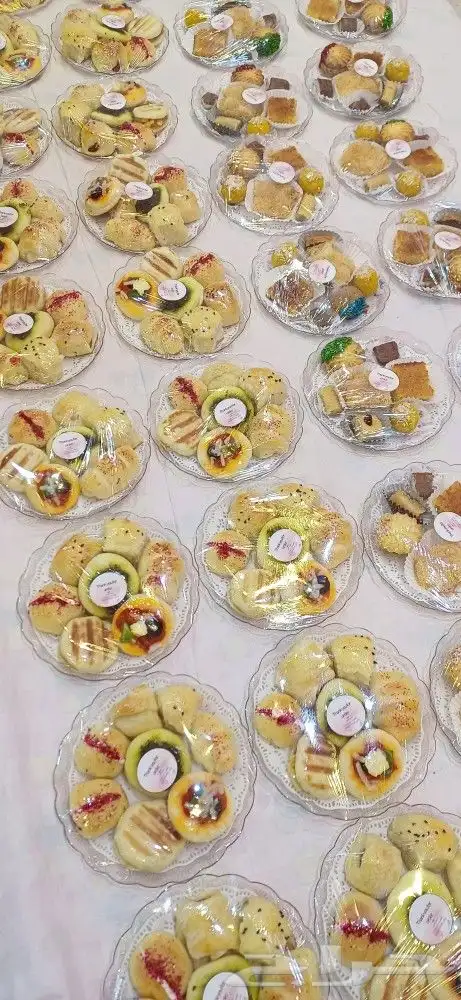 معجنات طازجه ولذيذة صحون اعراس وطلبات متاجر 7