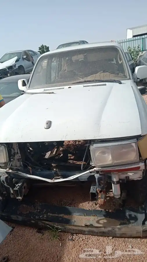 قطع غيار جيب لاندكروزر 1997 اصلي 3