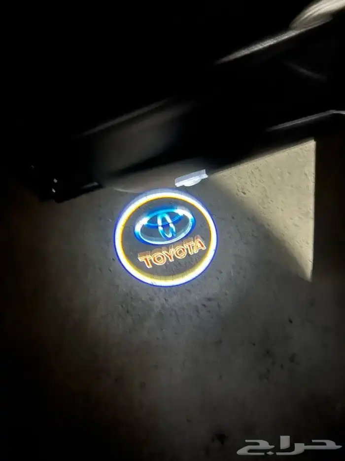 لمبات ترحيب تويوتا تركب مكان لمبة الوكالة 1